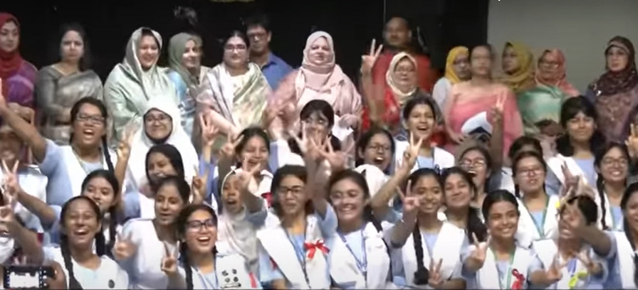 Mixed results in SSC and equivalent exam results in Narayanganj: Pass rate 66.52%, success in vocational education.