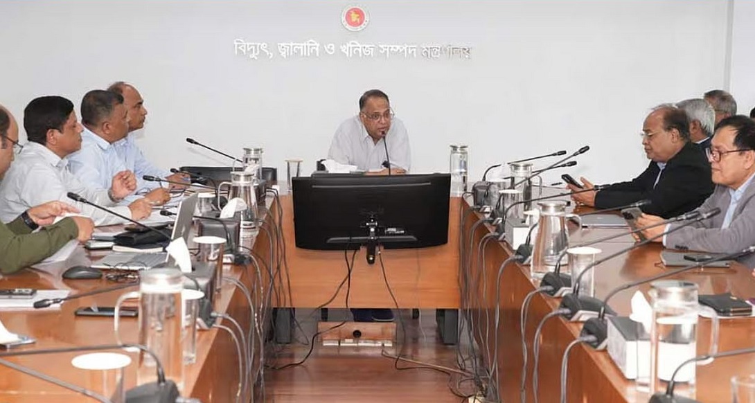 জ্বালানিমন্ত্রী ইকবাল হাসান মাহমুদের সঙ্গে এলপিজি অপারেটরদের মতবিনিময় সভা